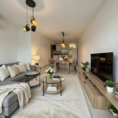 Apartment Marina District