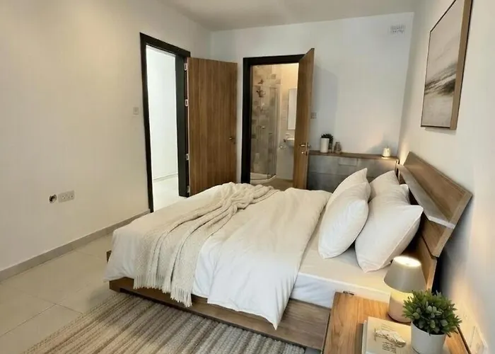 Διαμέρισμα Marina District Pietà